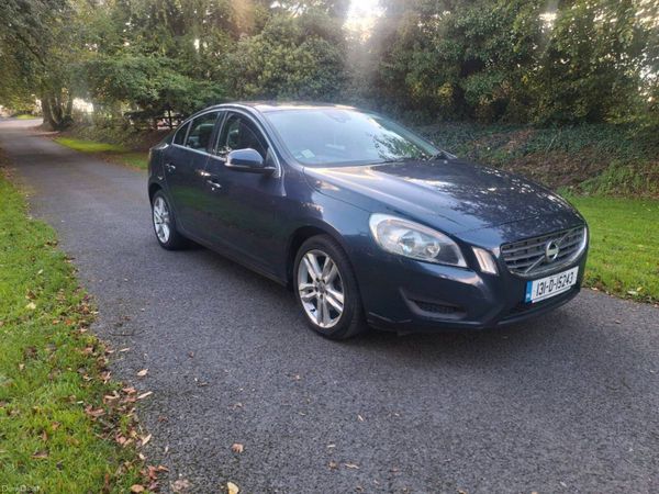 Volvo S60 Saloon, Diesel, 2013, Blue