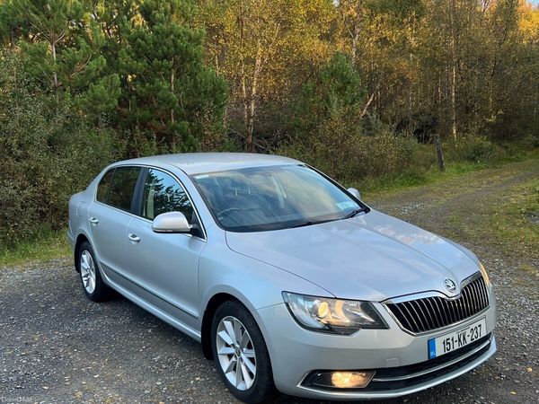 Skoda Superb Saloon, Diesel, 2015, Silver