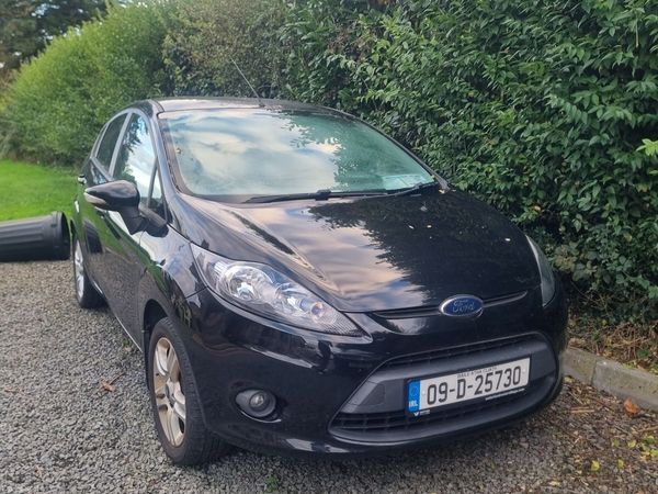 Ford Fiesta Hatchback, Diesel, 2009, Black