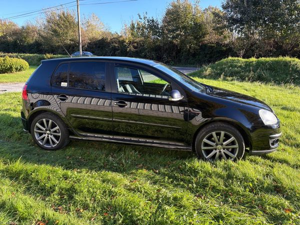 Volkswagen Golf Hatchback, Petrol, 2008, Black