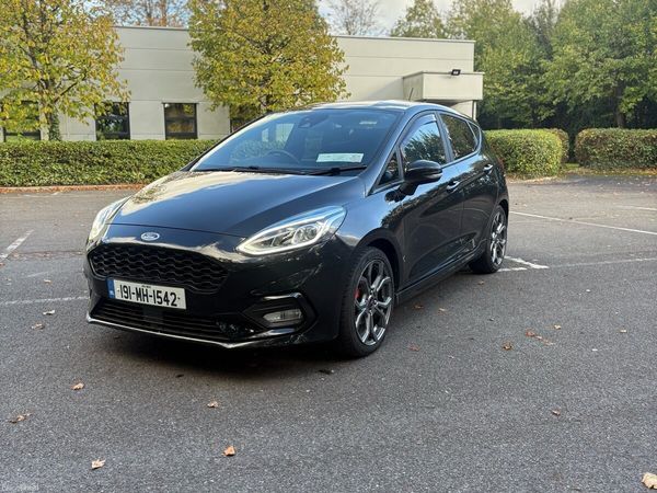 Ford Fiesta Hatchback, Petrol, 2019, Black