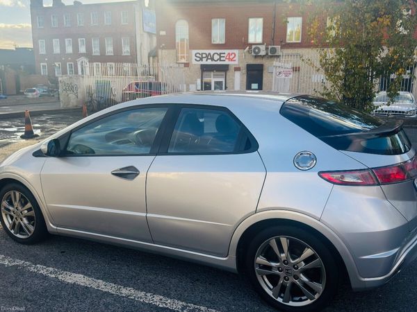 Honda Civic Hatchback, Petrol, 2011, Silver