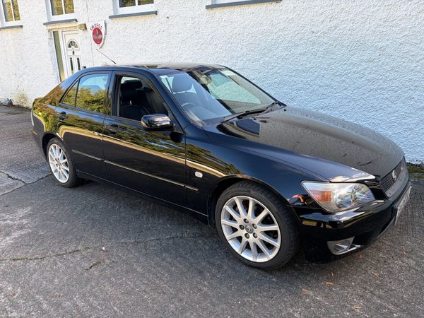 Lexus IS Saloon, Petrol, 2004, Black