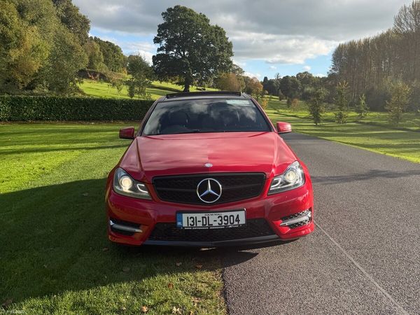 Mercedes-Benz C-Class Saloon, Diesel, 2013, Red