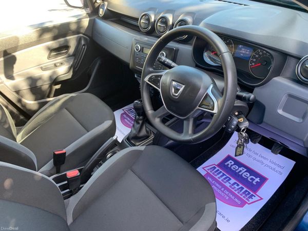 Dacia Duster MPV, Diesel, 2020, Blue