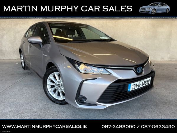 Toyota Corolla Saloon, Petrol Hybrid, 2019, Grey