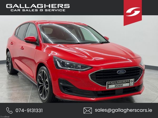 Ford Focus Hatchback, Diesel, 2022, Red