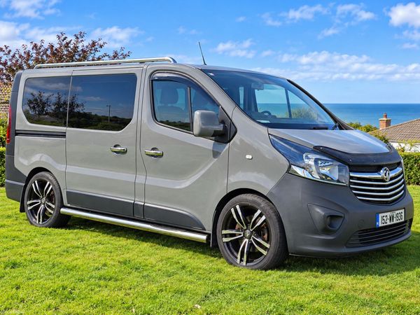 Vauxhall Vivaro MPV, Diesel, 2015, Grey