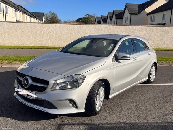 Mercedes-Benz A-Class Hatchback, Petrol, 2015, Silver