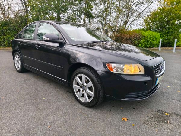 Volvo S40 Saloon, Diesel, 2012, Black