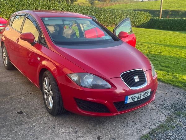 SEAT Leon Hatchback, Diesel, 2009, Red
