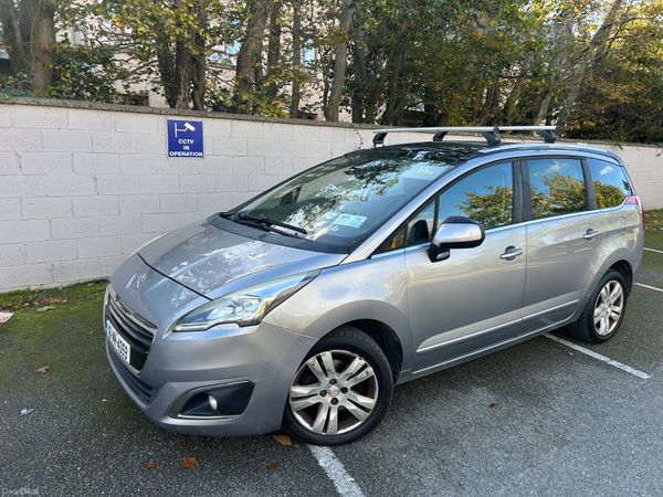 Peugeot 5008 MPV, Diesel, 2016, Grey