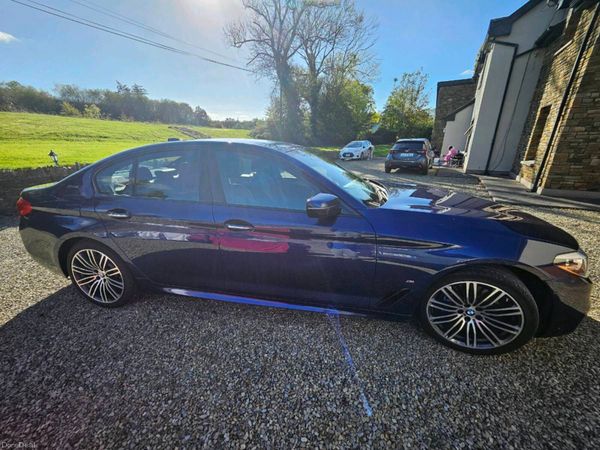 BMW 5-Series Saloon, Petrol Plug-in Hybrid, 2018, Blue