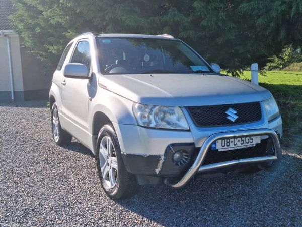 Suzuki Grand Vitara SUV, Petrol, 2008, Silver