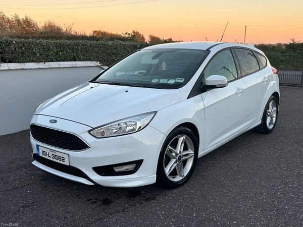 Ford Focus Hatchback, Diesel, 2015, White