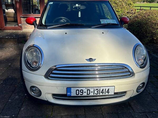 Mini Cooper Hatchback, Diesel, 2009, White