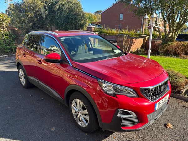 Peugeot 3008 MPV, Diesel, 2019, Red