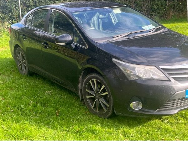 Toyota Avensis Saloon, Diesel, 2015, Black
