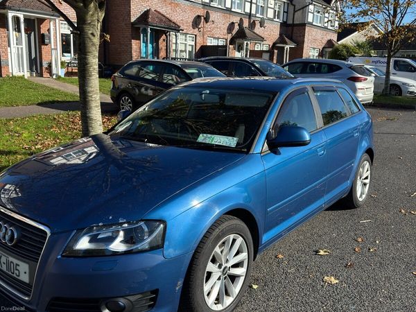 Audi A3 Hatchback, Petrol, 2010, Blue