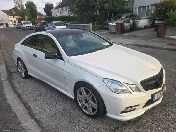 Mercedes-Benz E-Class Coupe, Diesel, 2011, White