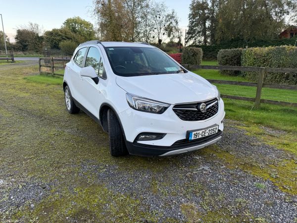 Vauxhall Mokka Hatchback, Petrol, 2019, White