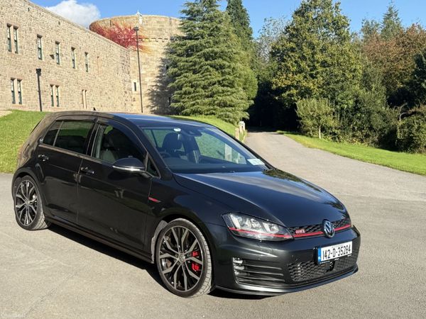 Volkswagen Golf Hatchback, Petrol, 2014, Grey