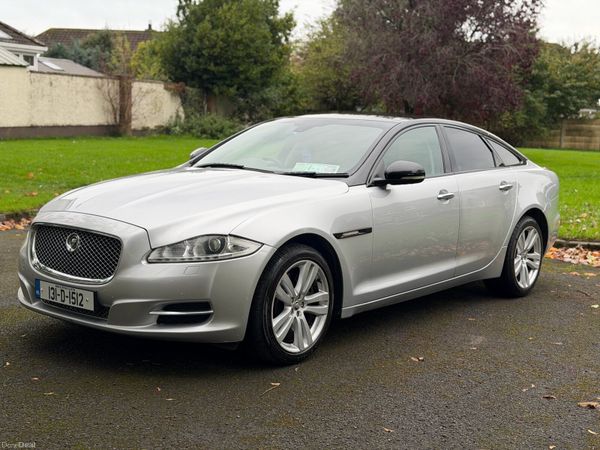 Jaguar XJ Saloon, Diesel, 2013, Silver