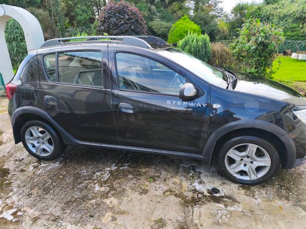 Dacia Sandero Stepway Hatchback, Petrol, 2017, Black
