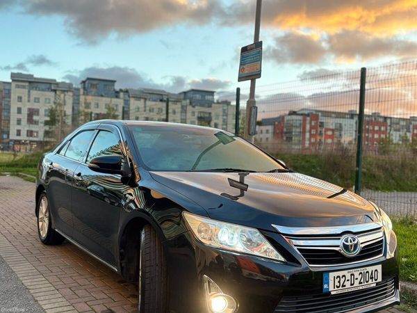 Toyota Camry Saloon, Petrol Hybrid, 2013, Black