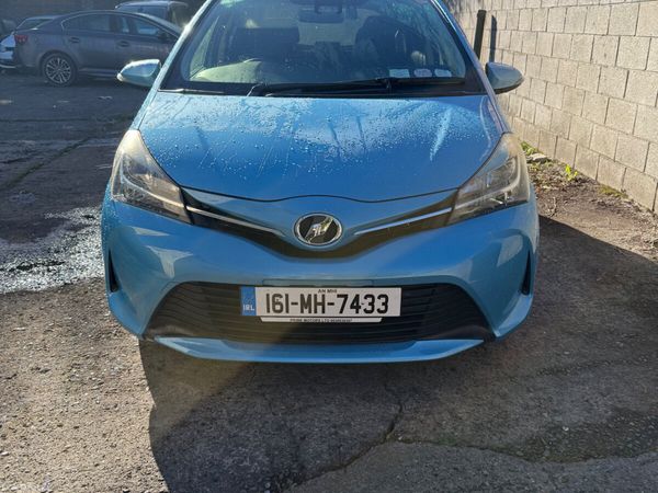 Toyota Vitz Hatchback, Petrol, 2016, Blue