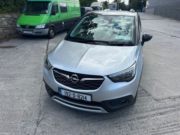 Opel Crossland X SUV, Petrol, 2019, Grey