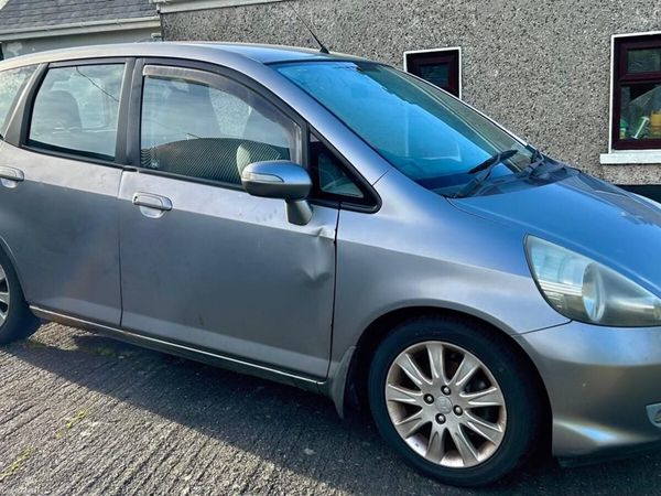 Honda Jazz Hatchback, Petrol, 2007, Grey