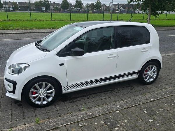 Volkswagen up! Hatchback, Petrol, 2013, White