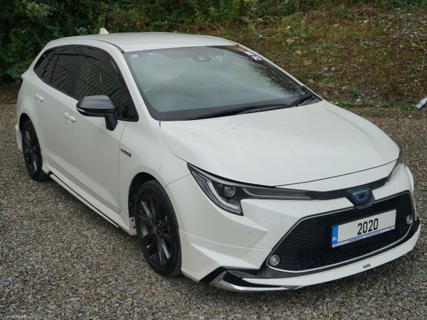 Toyota Corolla Estate, Petrol Hybrid, 2020, White