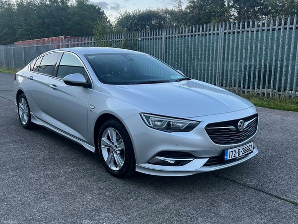 Vauxhall Insignia Hatchback, Diesel, 2017, Silver