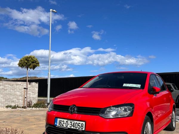 Volkswagen Polo Hatchback, Petrol, 2016, Red