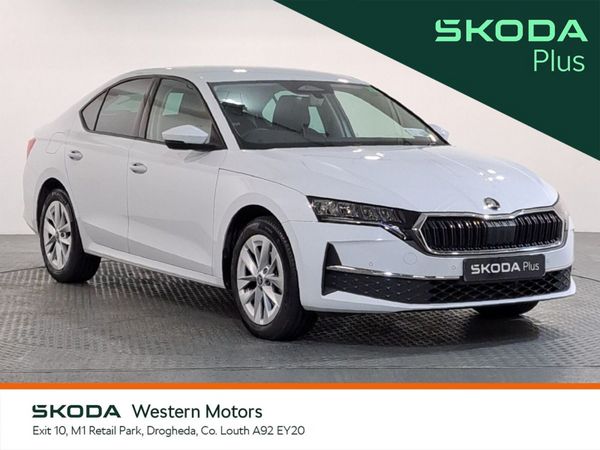 Skoda Octavia Saloon, Diesel, 2026, White