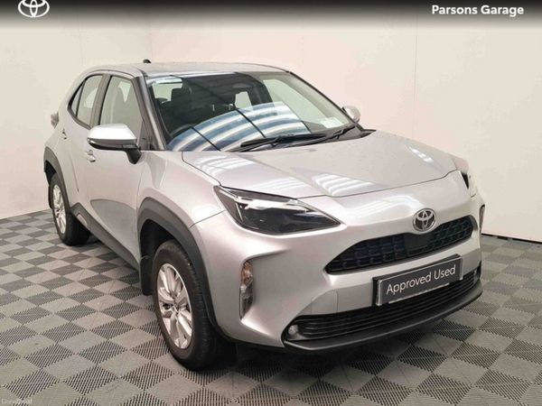 Toyota Yaris Cross Hatchback, Petrol Hybrid, 2026, Grey