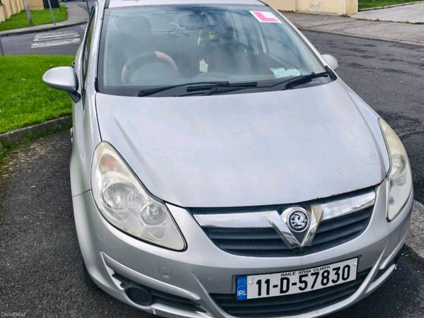Vauxhall Corsa Hatchback, Diesel, 2011, Silver