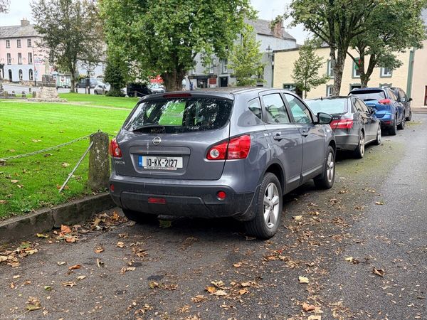 Nissan Qashqai Hatchback, Petrol, 2010, Blue