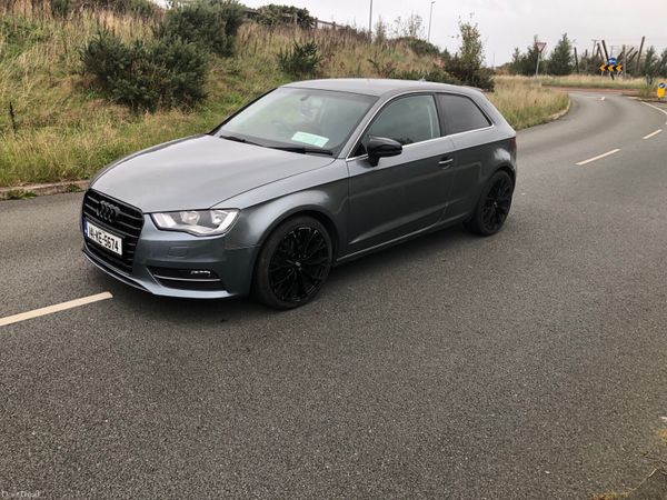 Audi A3 Hatchback, Diesel, 2014, Grey
