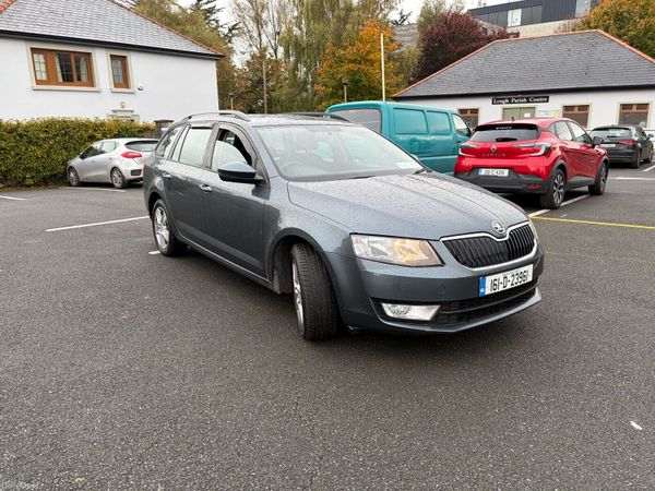 Skoda Octavia Estate, Diesel, 2016, Grey