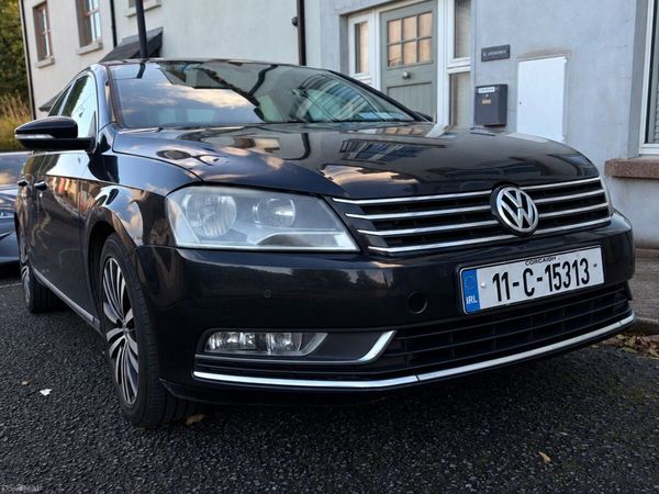 Volkswagen Passat Saloon, Diesel, 2011, Black