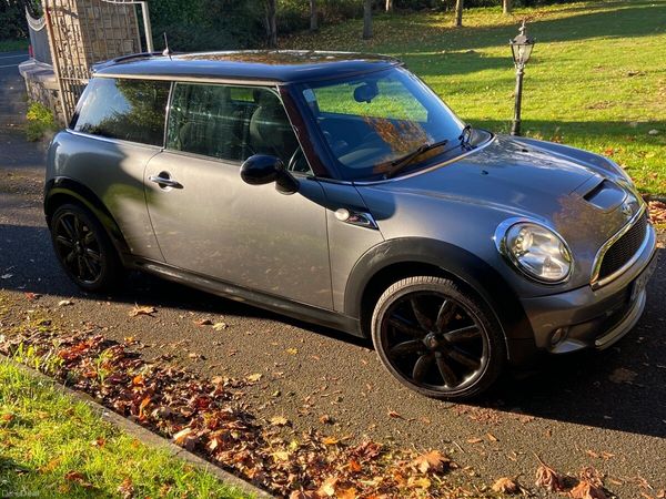 Mini Cooper Hatchback, Petrol, 2010, Grey