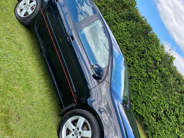 Volkswagen Golf Hatchback, Diesel, 2008, Black