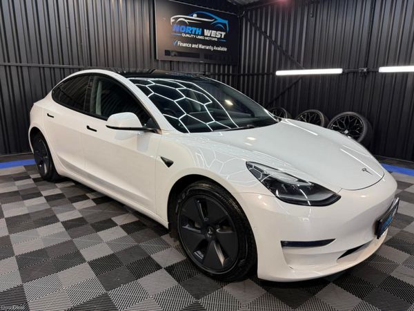 Tesla Model 3 Saloon, Electric, 2021, White
