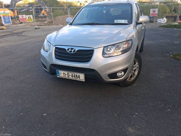 Hyundai Santa Fe SUV, Diesel, 2011, Silver