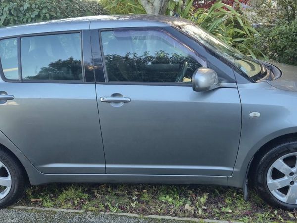 Suzuki Swift Hatchback, Petrol, 2008, Grey