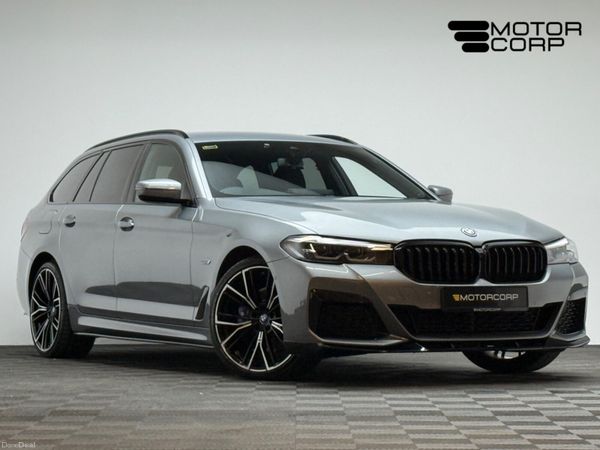 BMW 5-Series Estate, Petrol Plug-in Hybrid, 2024, Grey