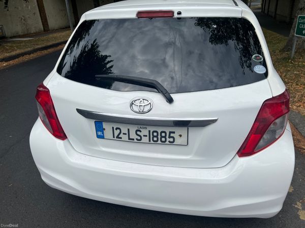 Toyota Vitz Hatchback, Petrol, 2012, White